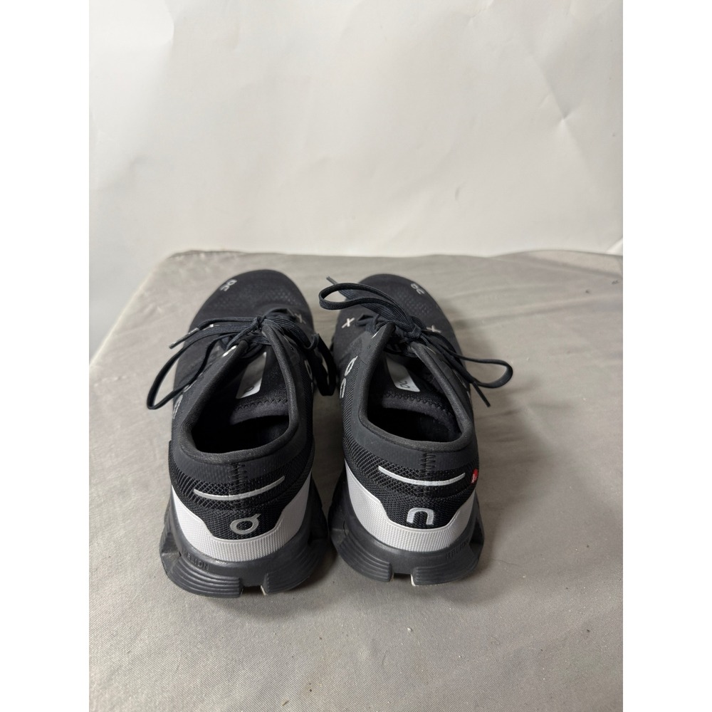 On Cloud X Womens Running Shoes Black White 60.98696 Size 9.5 - Picture 5 of 8